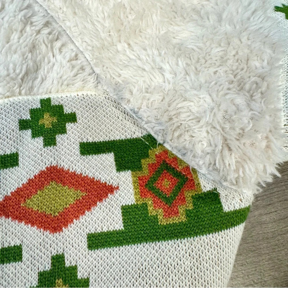 Urban Outfitters sherpa Southwestern style sweatshirt mens medium crew fall cozy - Picture 4 of 8